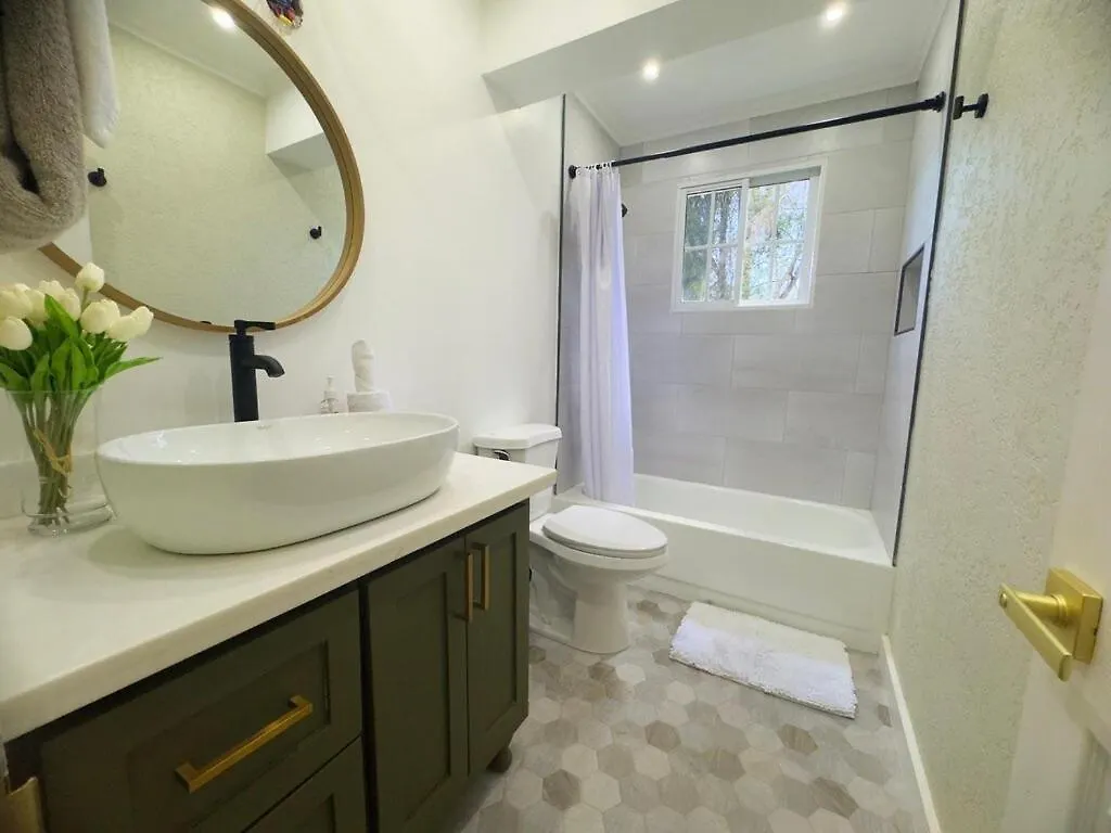 Newly Renovated 2Br 2Ba With Beach Access Montego Bay 0*,